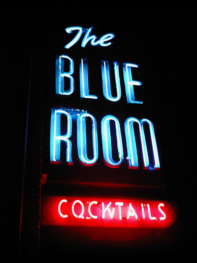 blueroom2.jpg