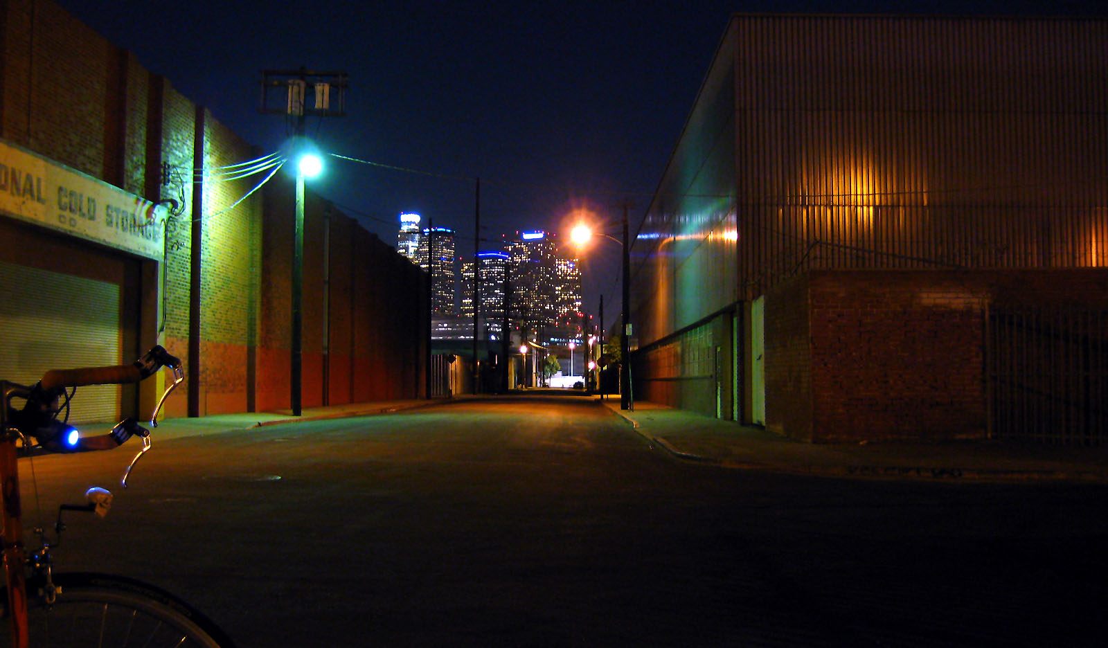 downtown.jpg downtown.jpg
